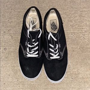 Black Vans!